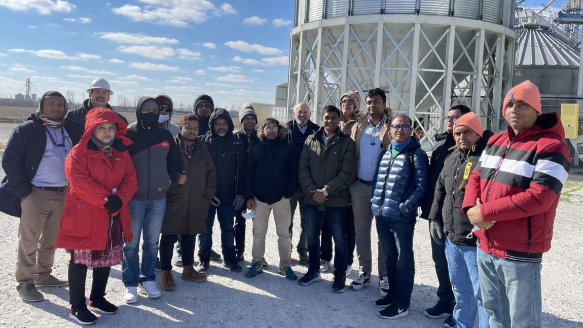 ADMI hosts trainees from Bangladesh Ministry of Food